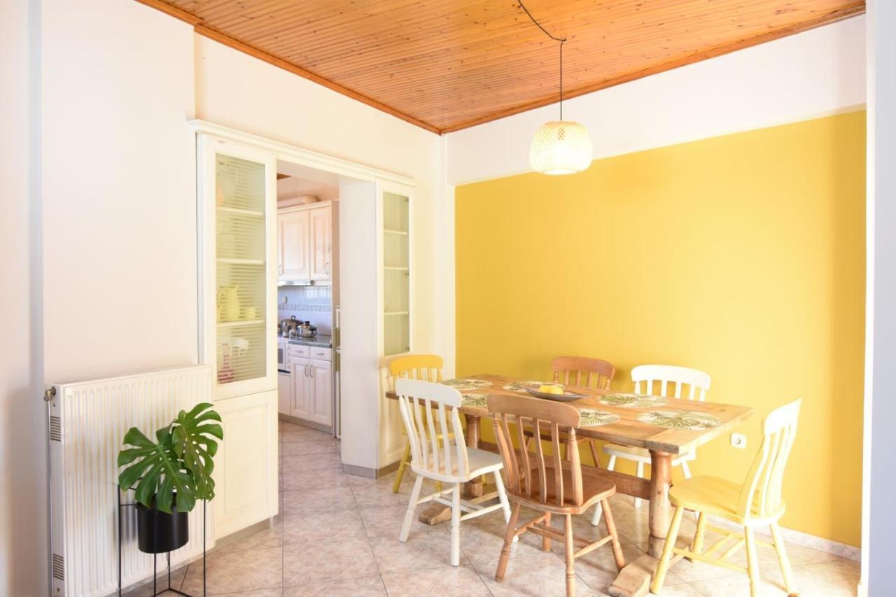 The Yellow Art Home 칼라마타 외부 사진